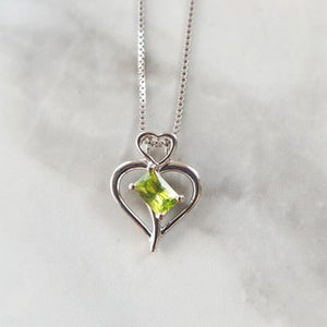 Hearty Arizona Peridot Pendant