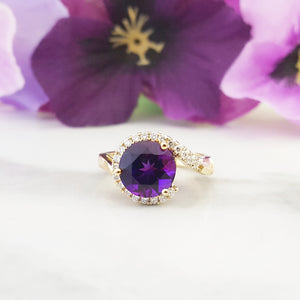 "Maria" 14k Yellow Gold Arizona Amethyst Ring