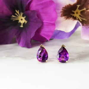 Essential Pear-Cut Studs
